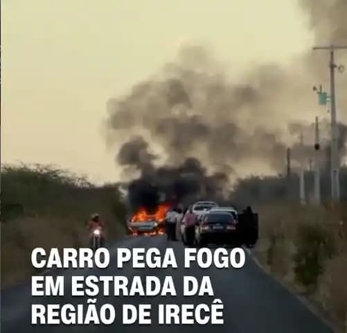 Carro é destruído por incêndio em estrada próximo a Jussara